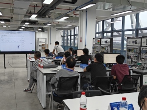 携手未来科技，赋能家政服务 记2024年杭州市企业职工未来工厂职业技能培训